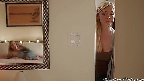 Sexy brunette gets her tight pussy fucked