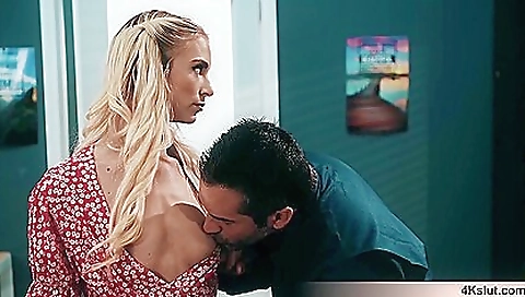 Sexy babes and hot fuck with a lesbian sex toys