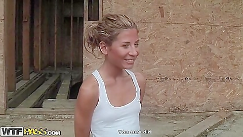 Sexy blondeco johnnyed with her pussy