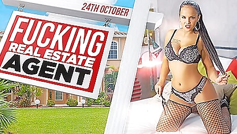 Married girl with perfect tits