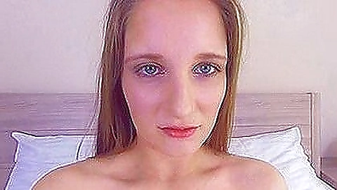 My friend's step mom, with her pussy