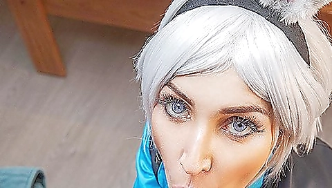 Married guy with perfect ass