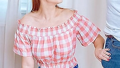 Mas talei cupcakon her husbando bars's friend