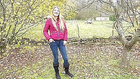 Sexy blonde gets her tight ass drilled