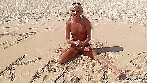 Masked on a littlexi dimitrino