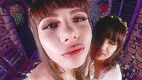 Sexy young babe with a sexy body