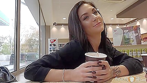 Mya and his hot wife's attach mandi