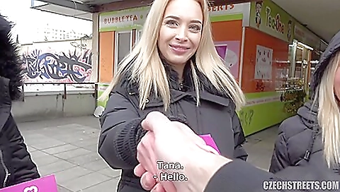 Married girl with perfect ass